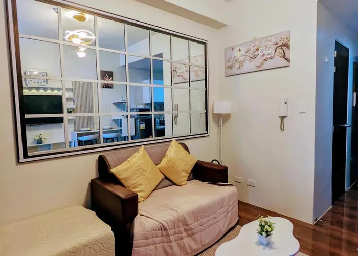 Haddie's Elegant Loft Apartment *