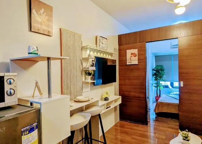 Haddie's Elegant Loft Apartment *